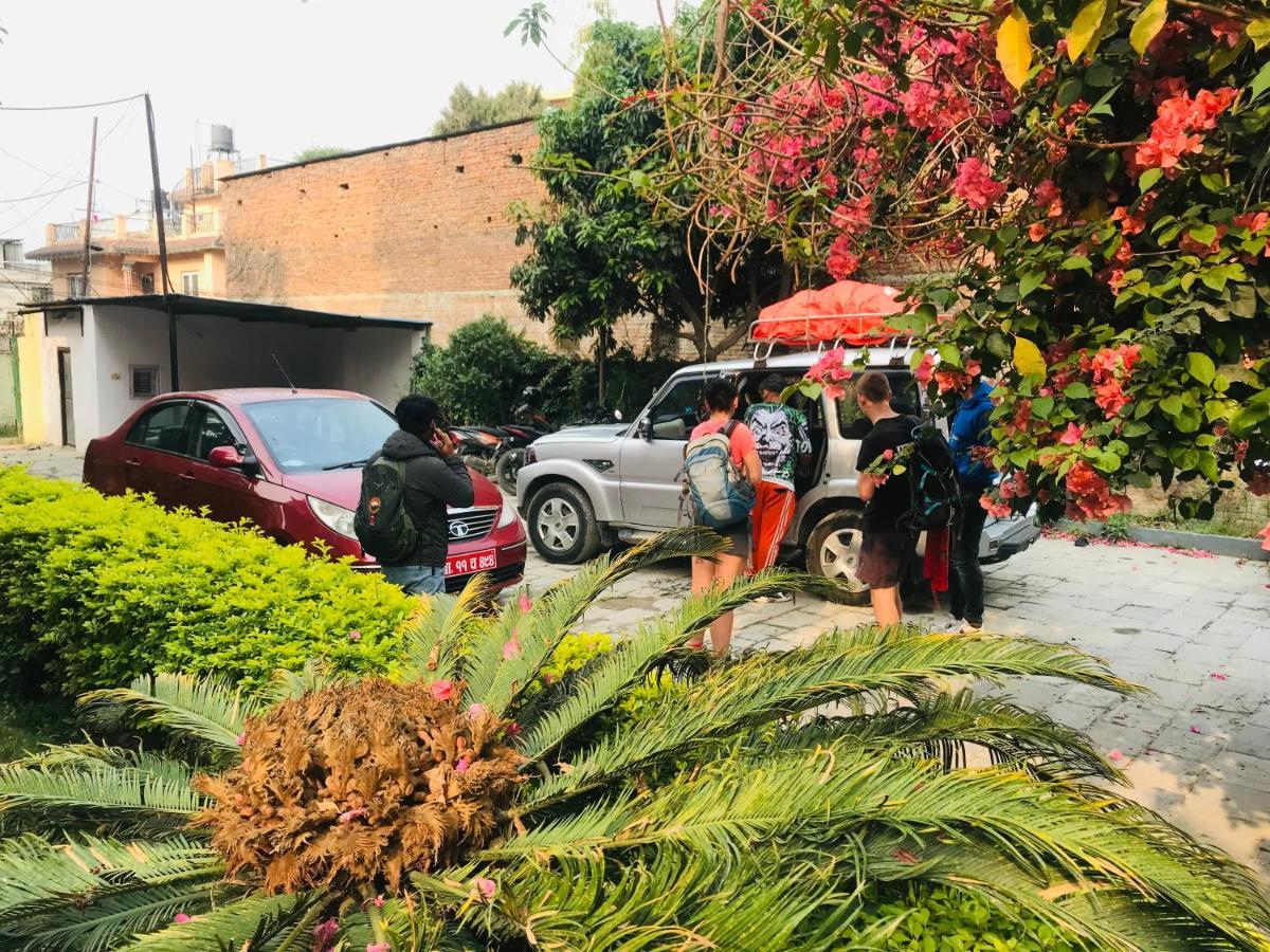 Hotel Lotus Garden Kathmandu Exteriör bild
