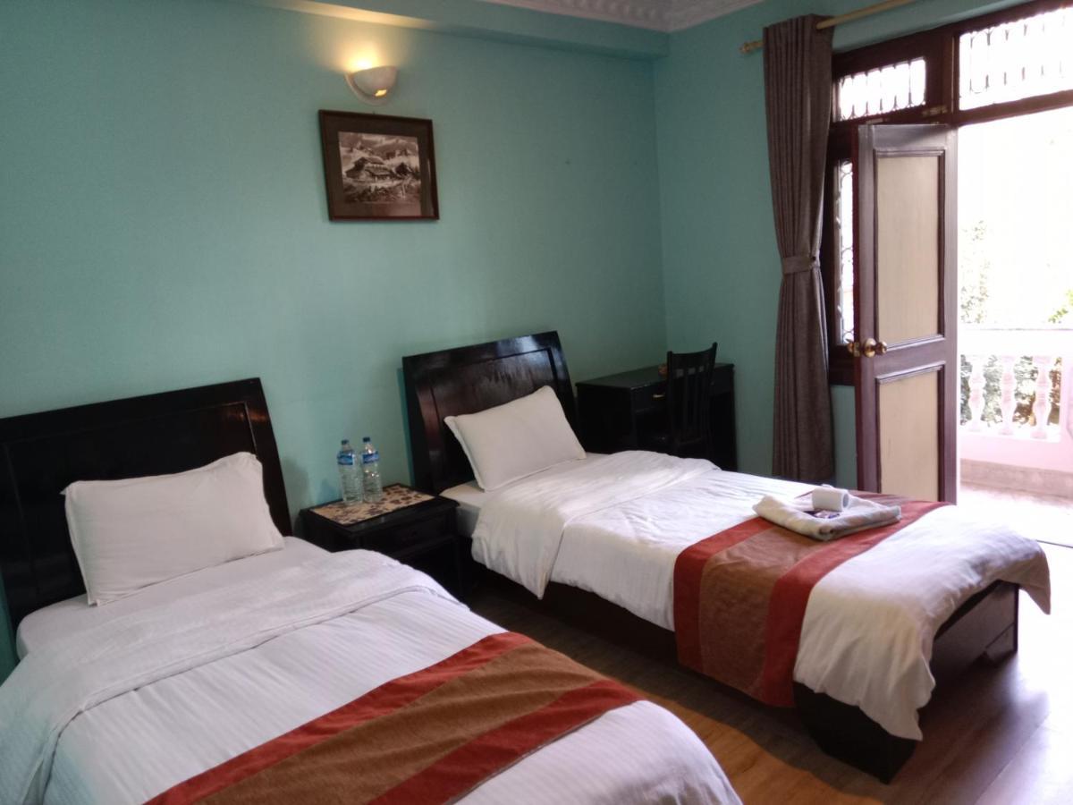 Hotel Lotus Garden Kathmandu Exteriör bild