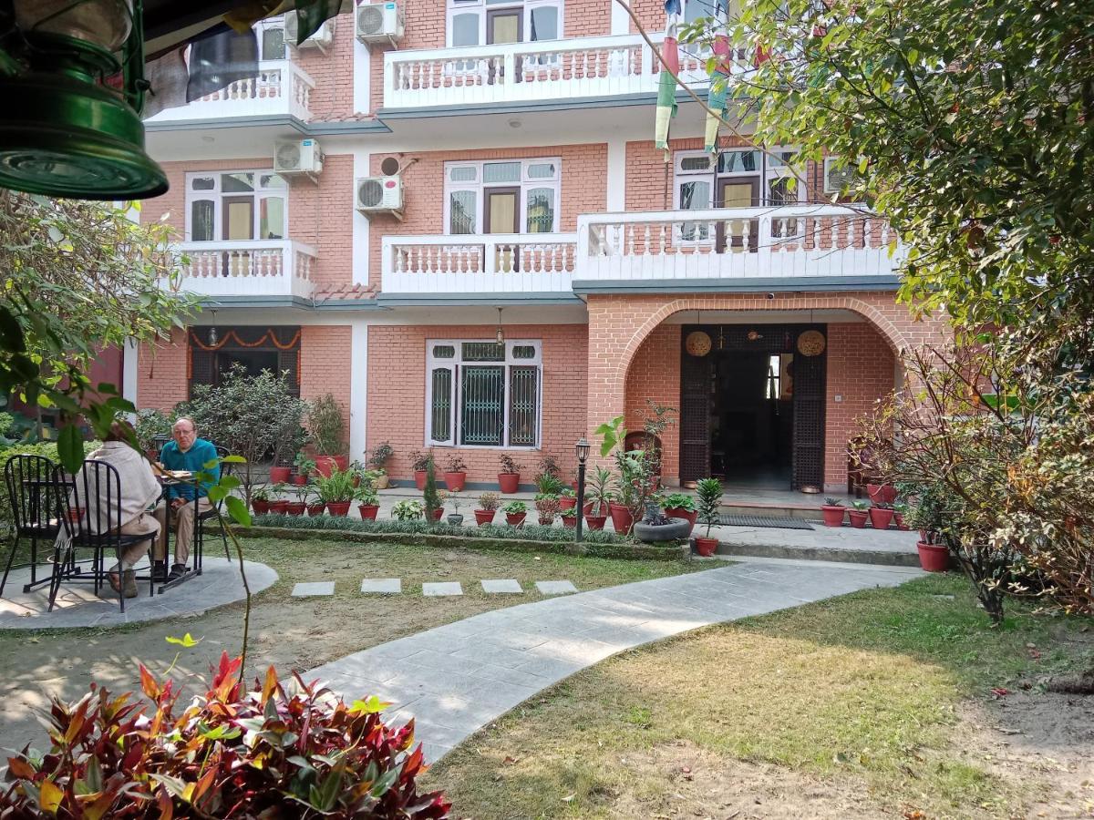 Hotel Lotus Garden Kathmandu Exteriör bild