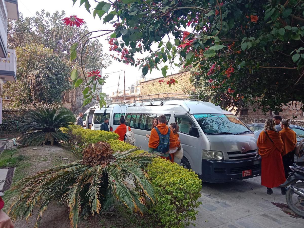 Hotel Lotus Garden Kathmandu Exteriör bild