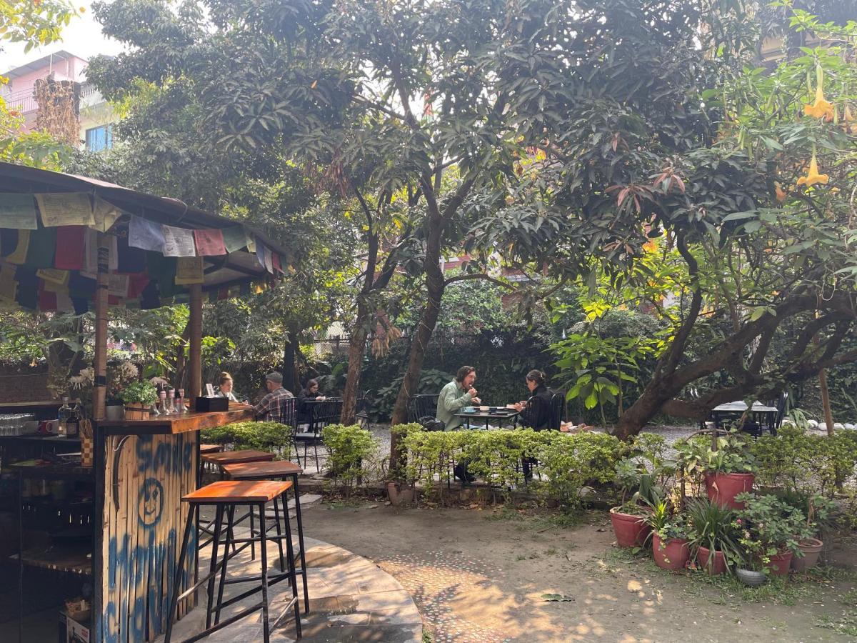 Hotel Lotus Garden Kathmandu Exteriör bild