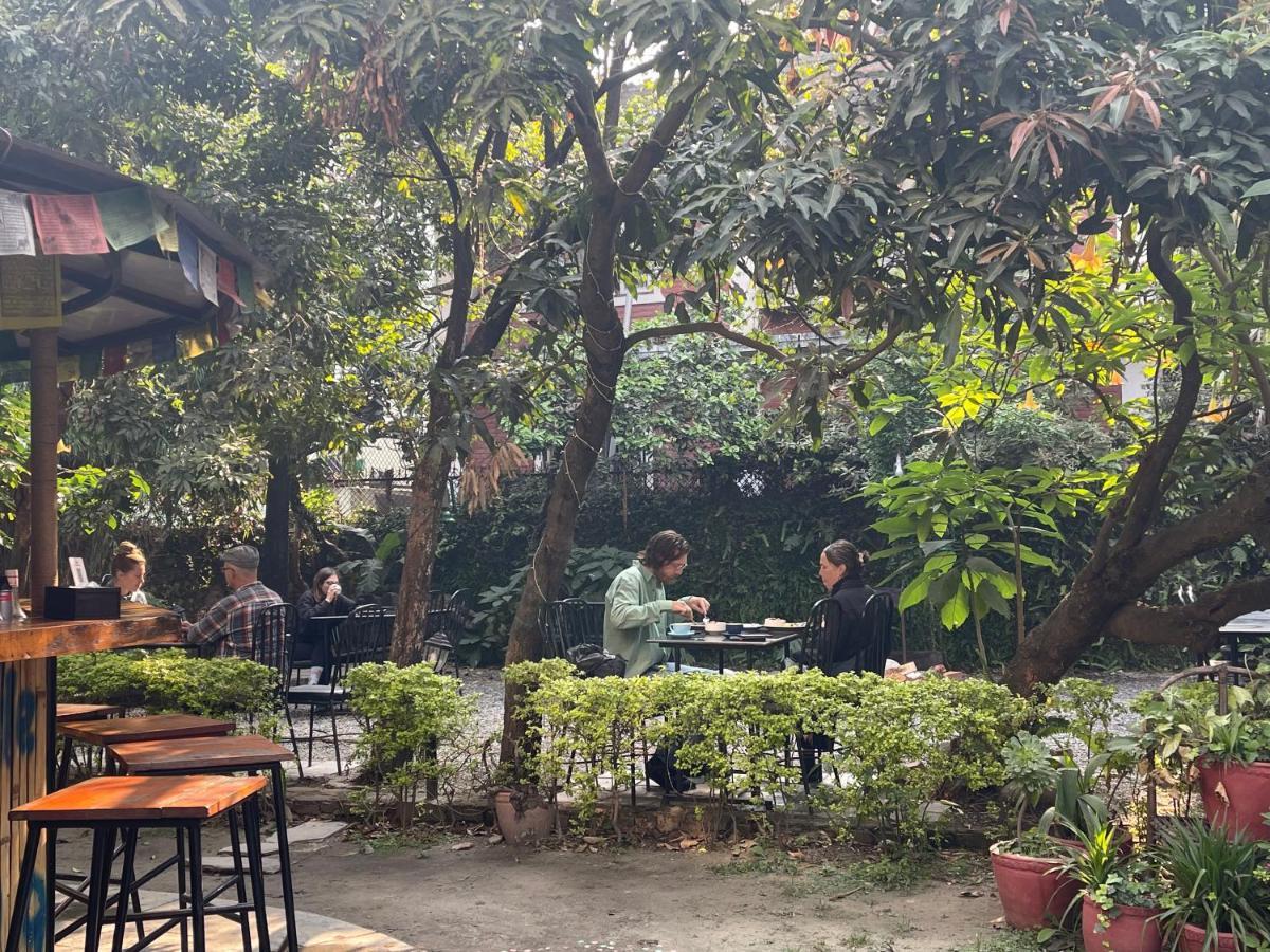 Hotel Lotus Garden Kathmandu Exteriör bild